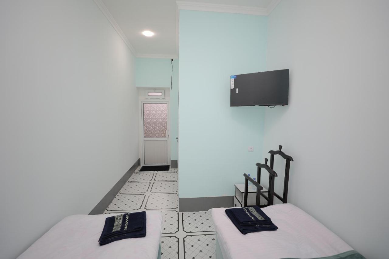 Hotel S & D Hostel Tashkent Exterior photo